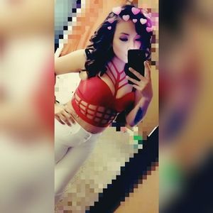 Meet your Posher, Nina